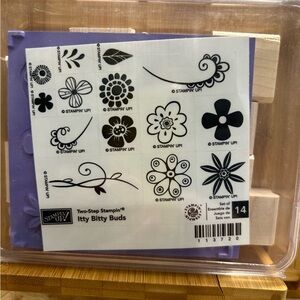 Stampin' Up! Itty Bitty Buds Stamp Set with Purple Base
